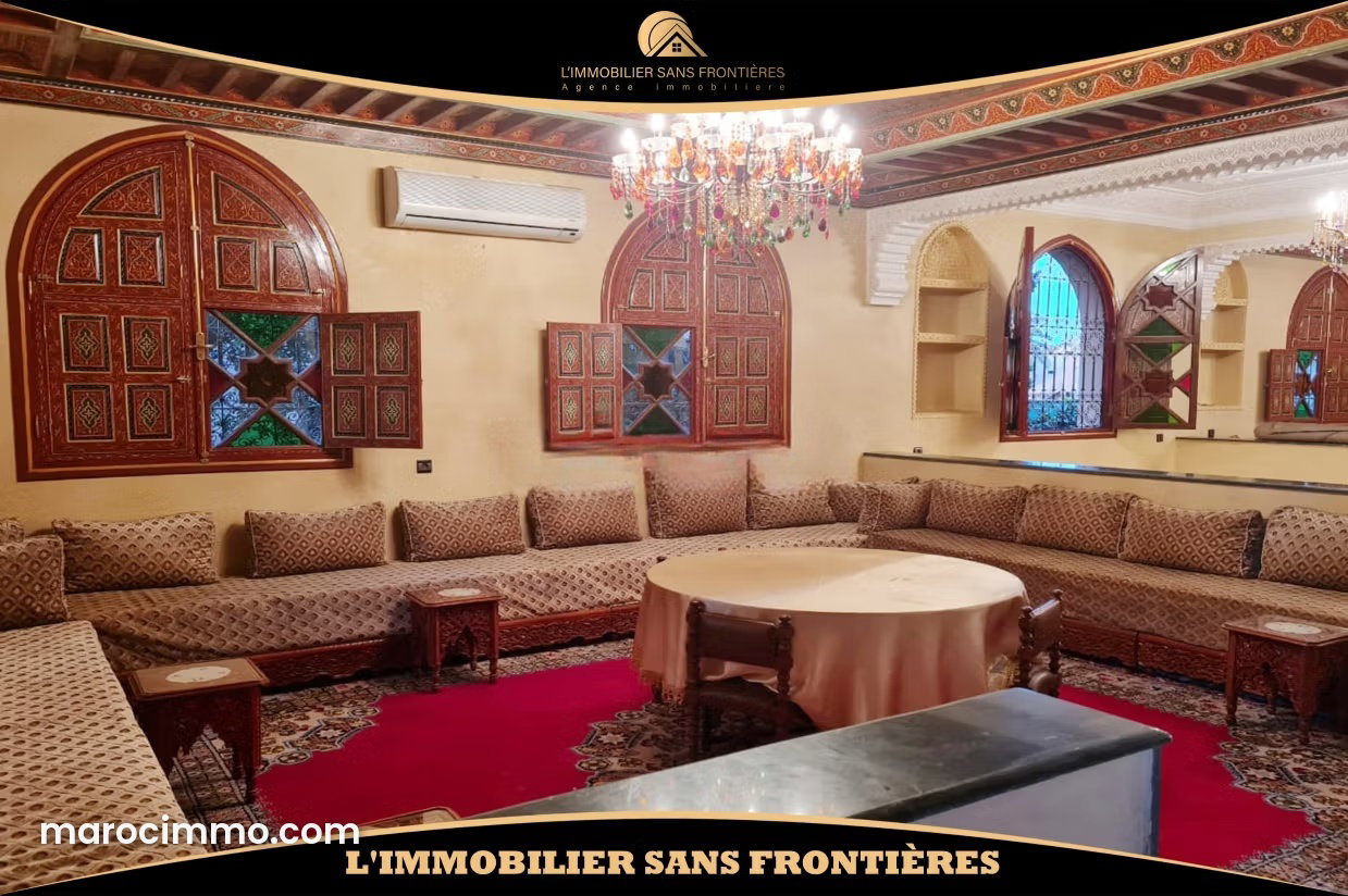 600 sqm Villa for Sale in Gueliz, Marrakech, 8 Bedrooms with Swimming Pool — Marrakesh