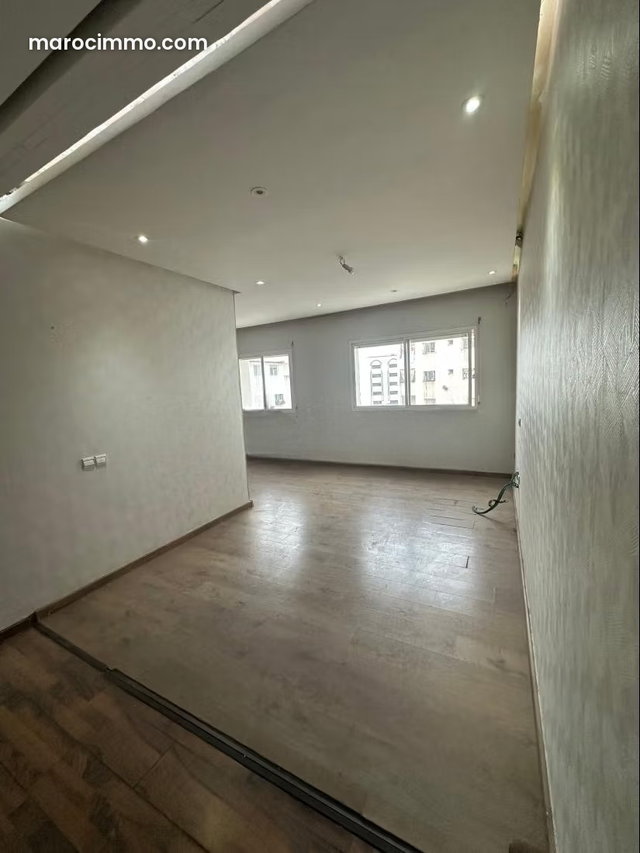 Bureaux en location tantan bourgogne — 4