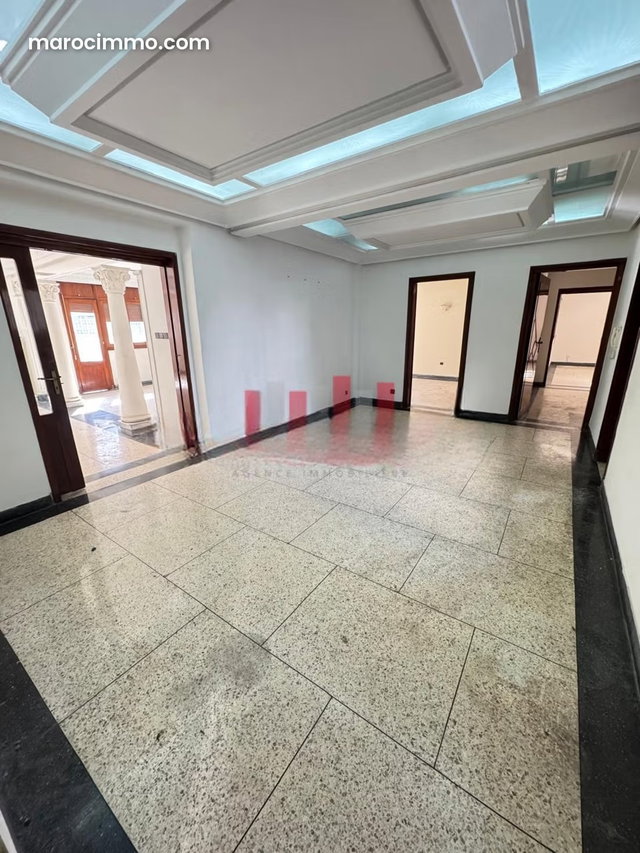 Spacieux appartement vide – à quelques metres de gauthier — 2