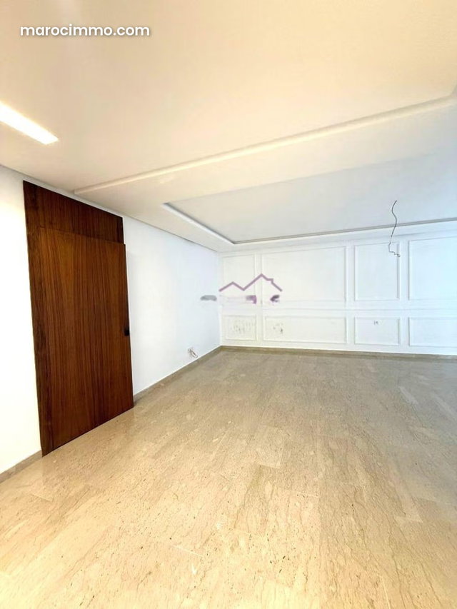 Appartement neuf en location el Menzeh — 2