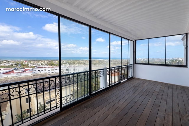 Appartement à louer sur Ain Diab 230 m² — 3
