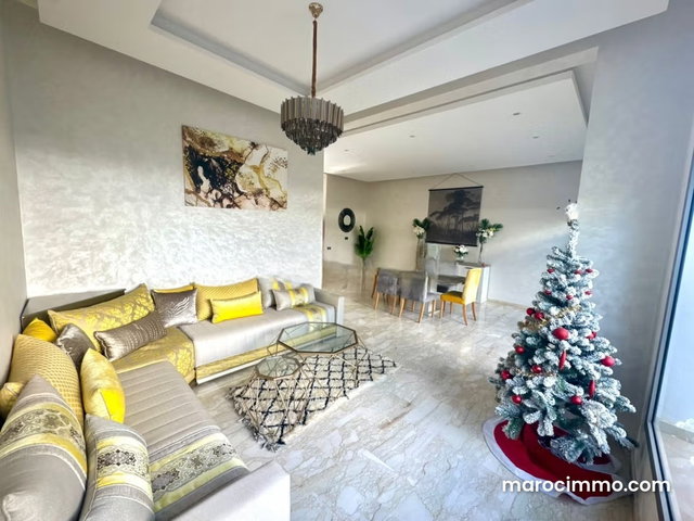 Villa de 4 chambres dans une résidence fermée — 2