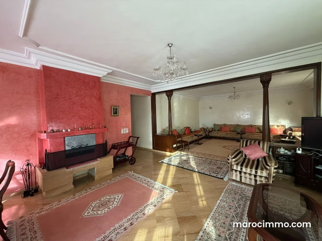 197 sqm Apartment, 4 Bedrooms with Terrace, Palmier, Casablanca — Casablanca