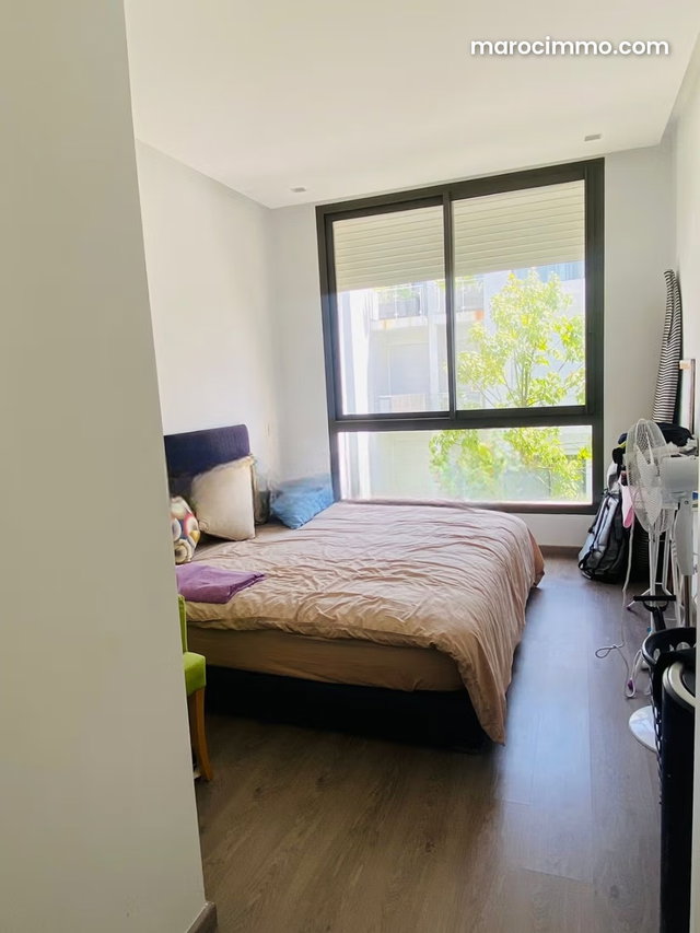 Superbe appartement à vendre à Dar Bouazza. 5 grandes pièces. Porte blindée et parabole — 2