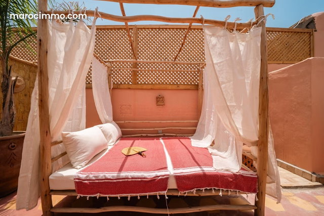 Joli riad 4 ch à vendre Mellah Médina — 5