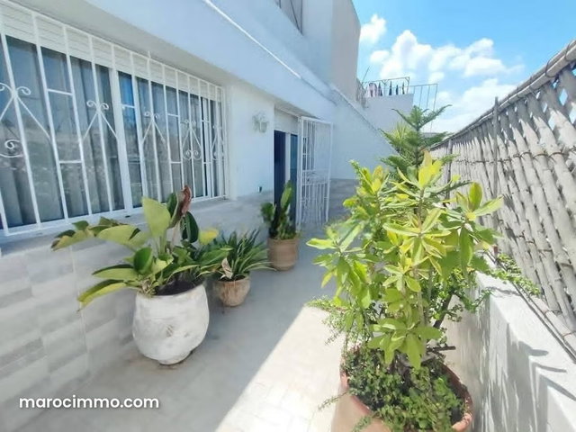 Appartement terrasse meublé Anfa 8000Dh — 2
