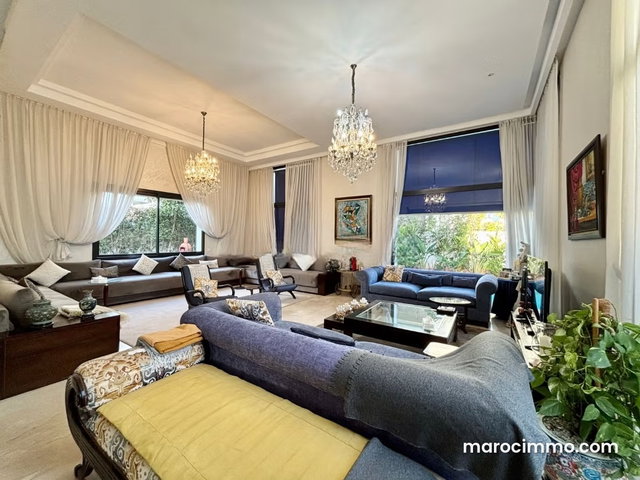 Magnifique villa isolée à vendre à 10min du Morocco mall — 3