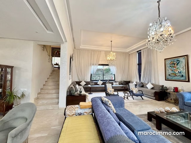 Magnifique villa isolée à vendre à 10min du Morocco mall — 5