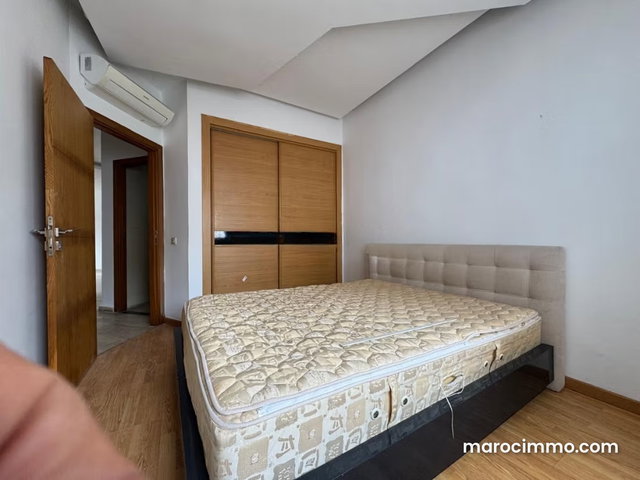 Apartment for residential or office use — 5