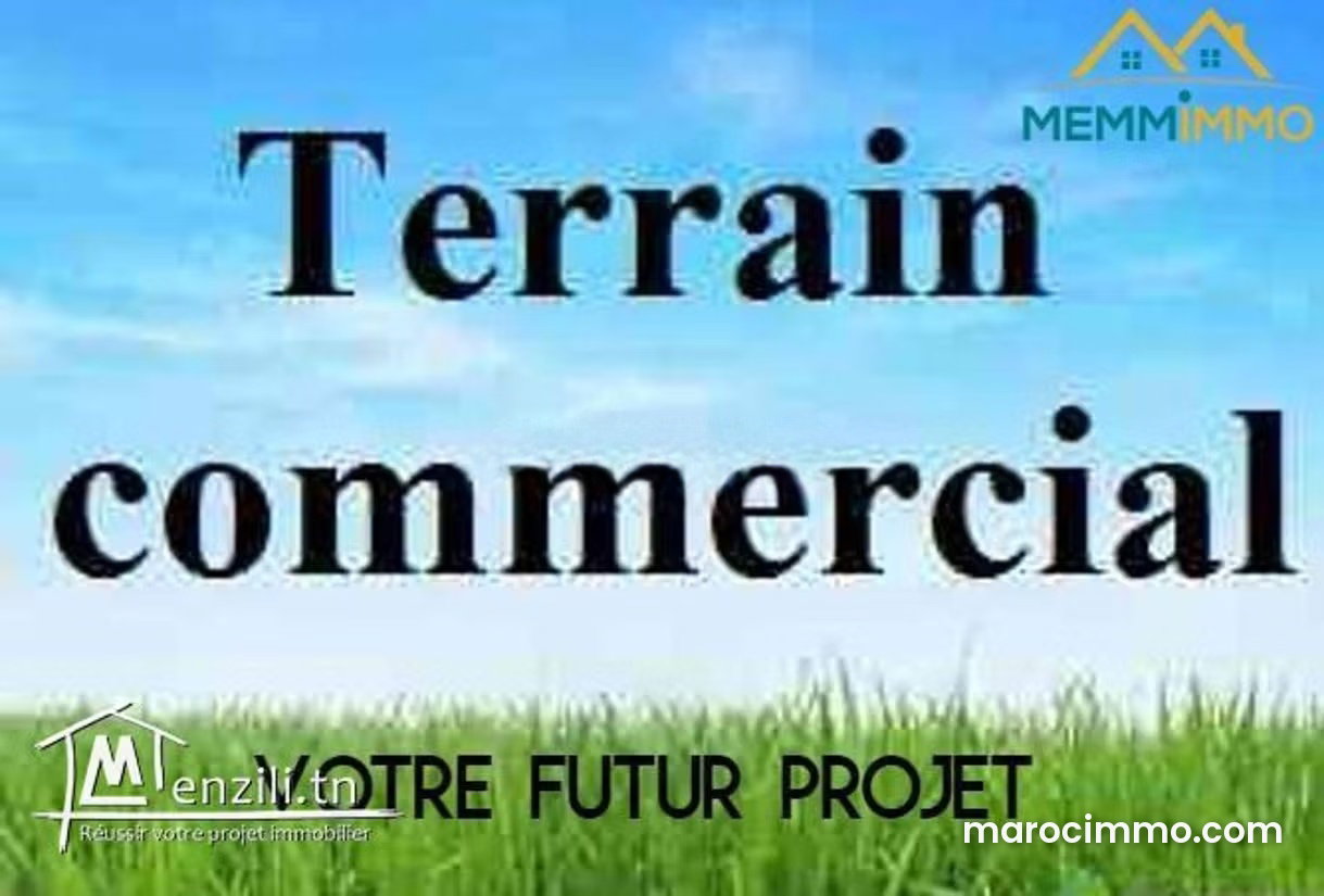 Terrain 4200 m² quatre façades à Hay Riad Rabat — Rabat