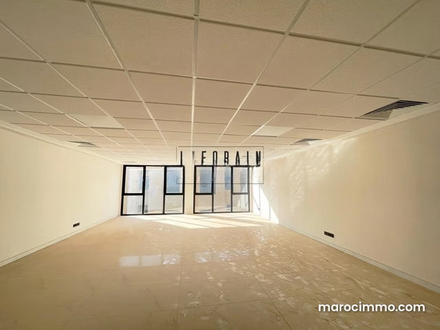Bureau professionnel climatisé à louer – 86 m² — 5