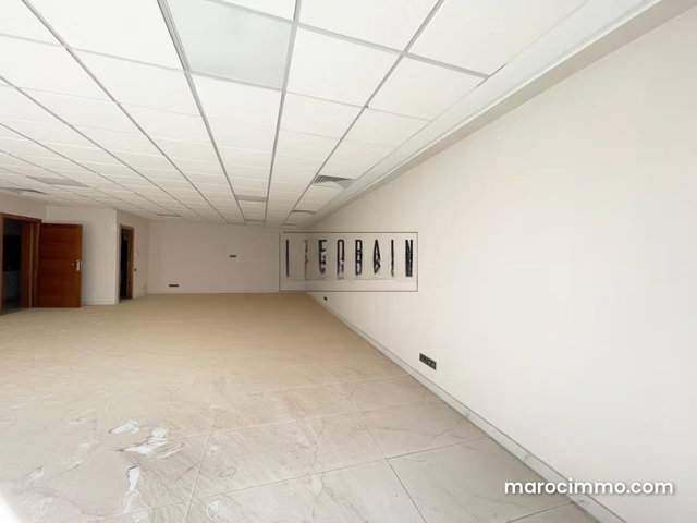 Bureau professionnel climatisé à louer – 86 m² — 3