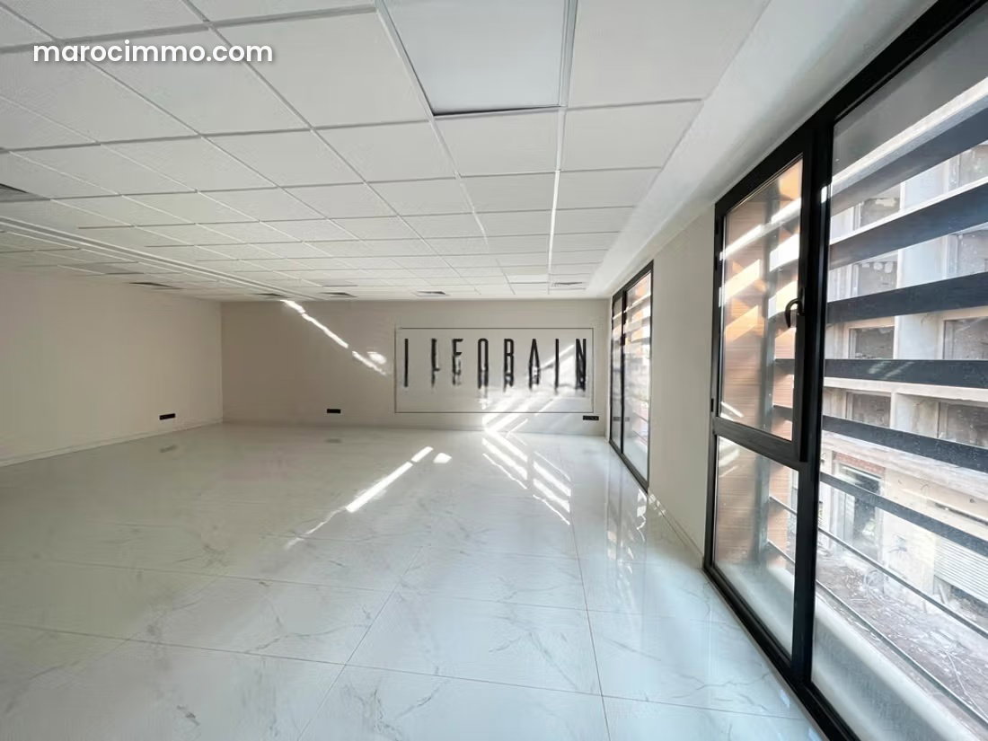 Bureau 69 m² climatisé, Semlalia, Marrakech, proche Guéliz — Marrakech