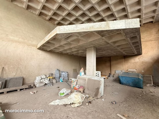 Commercial space for rent on Bd 09 AVRIL — 3