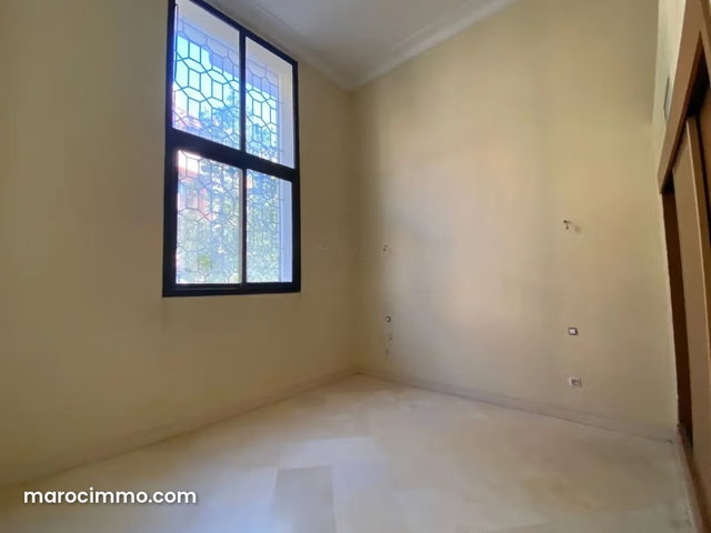 Duplex à Semlalia résidence avec piscine — 2
