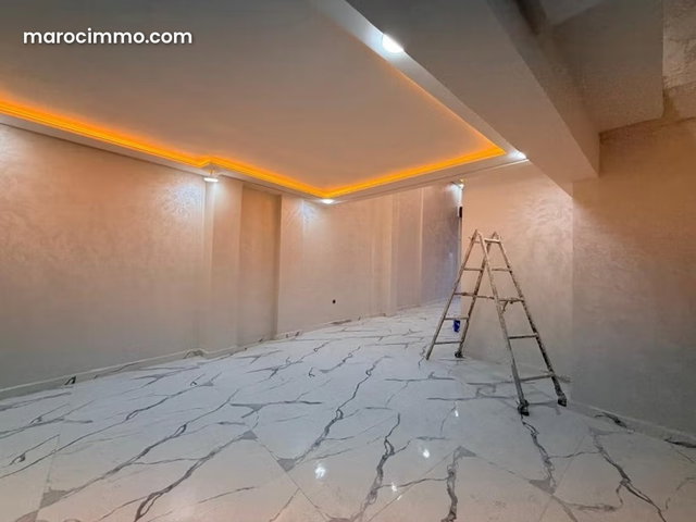 Local Commercial à louer à MAARIF — 2