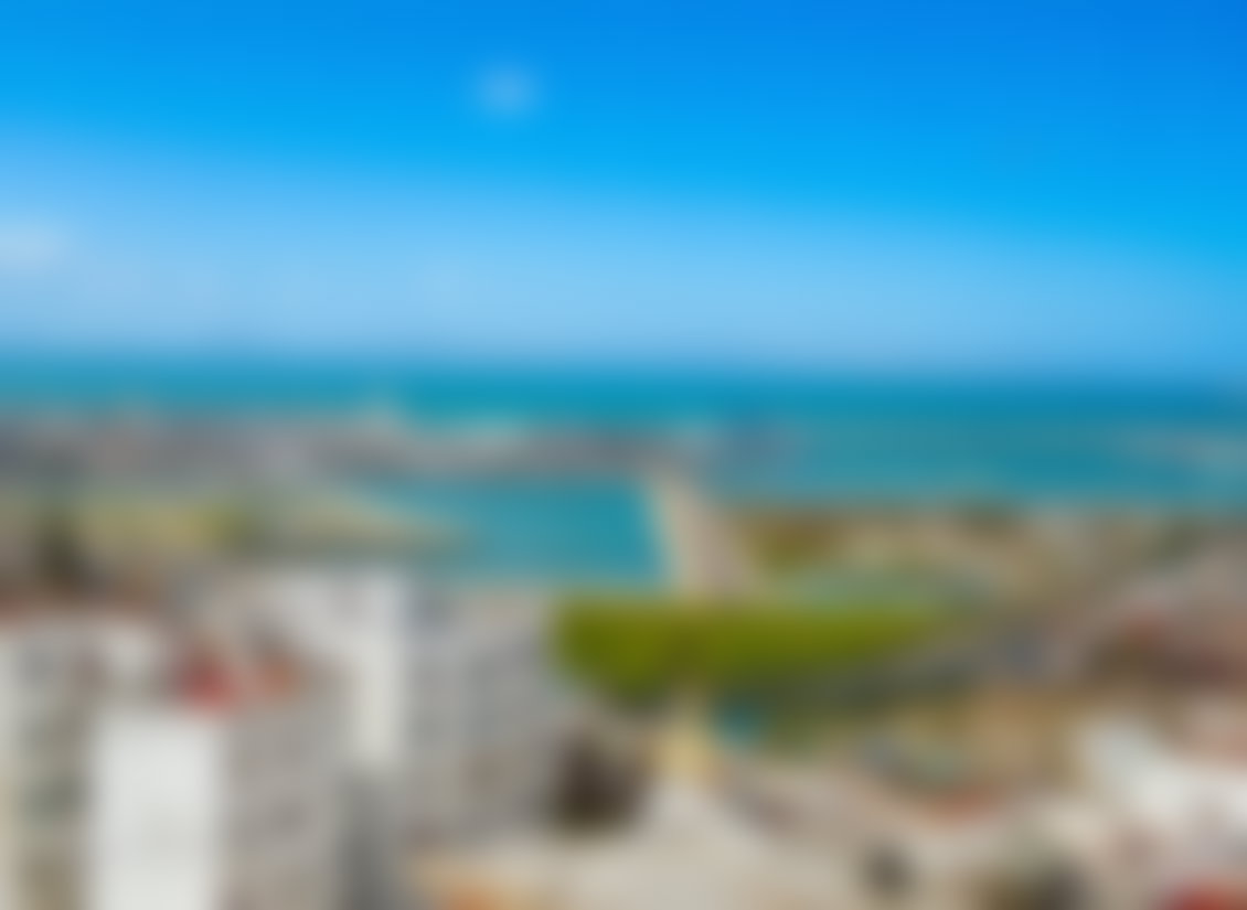 Appartement 98 m², vue mer et montagne, Centre Tanger à vendre