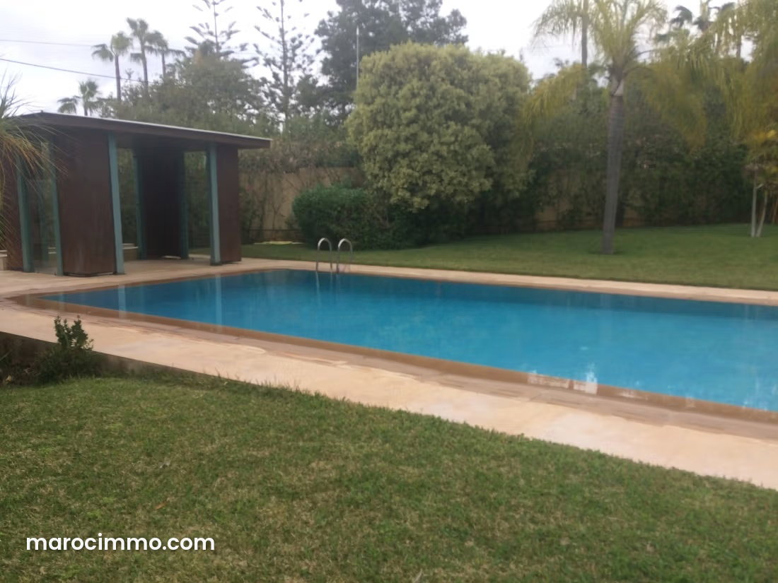 950 m² Villa on a 2,400 m² Landscaped Plot, Souissi, Rabat — Rabat