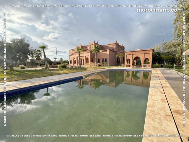 Palais à vendre à Route Tahanaout Km 14, Marrakech — 1 hectare — 4