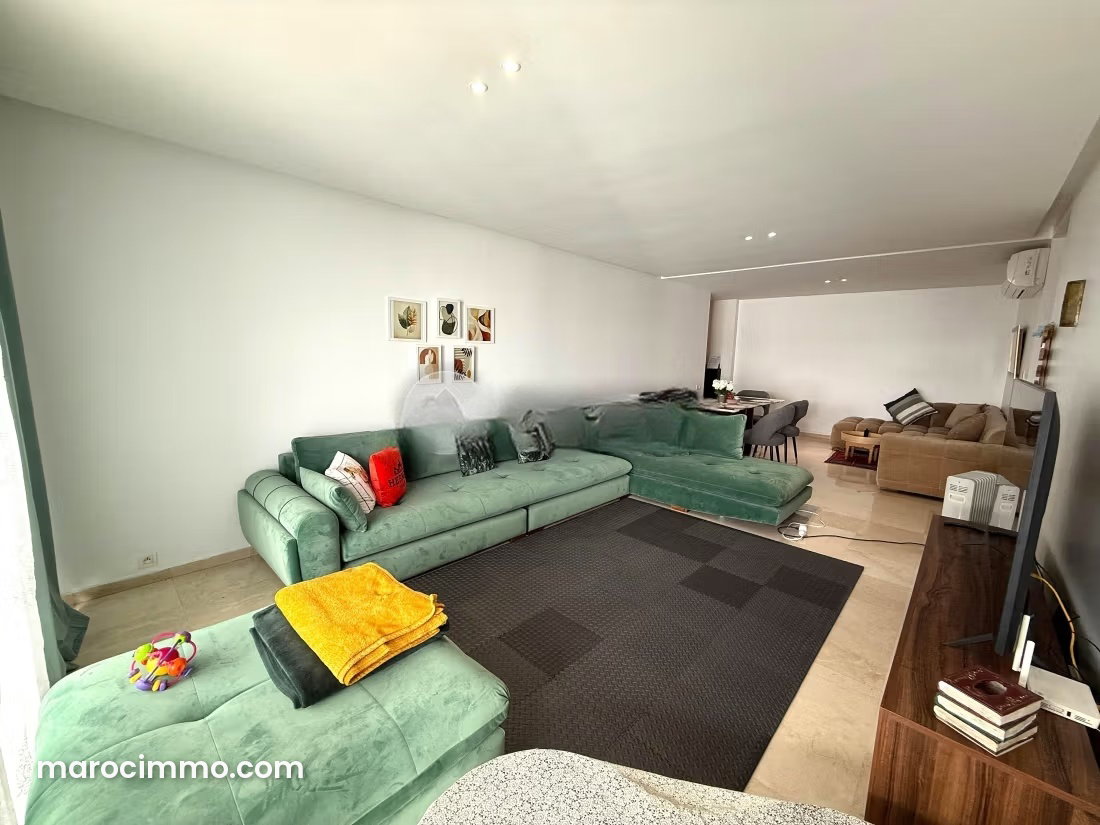 Appartement 135 m² avec terrasse à Beauséjour Casablanca — Casablanca