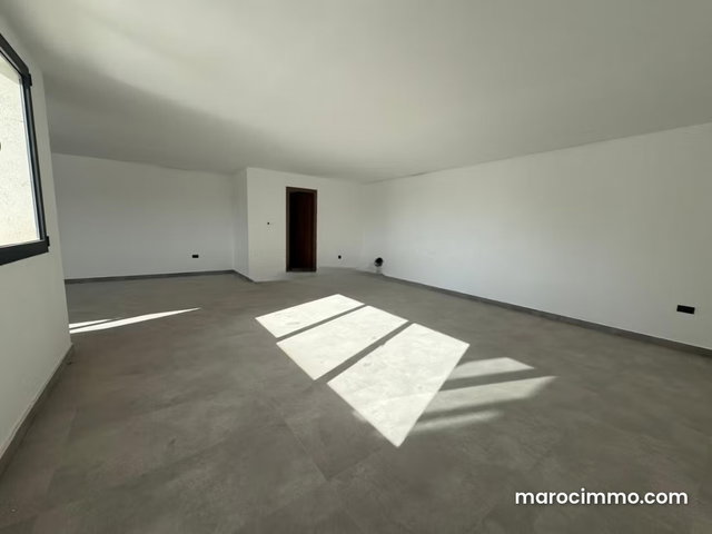 Bureau Neuf 87 M² Aménagé A Vendre — 5