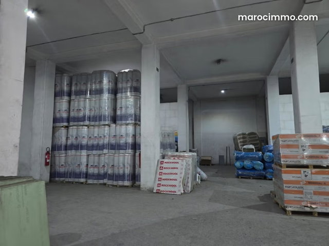 Entrepôt 6600 M² En Zone Industrielle Ain Sebaâ — 3