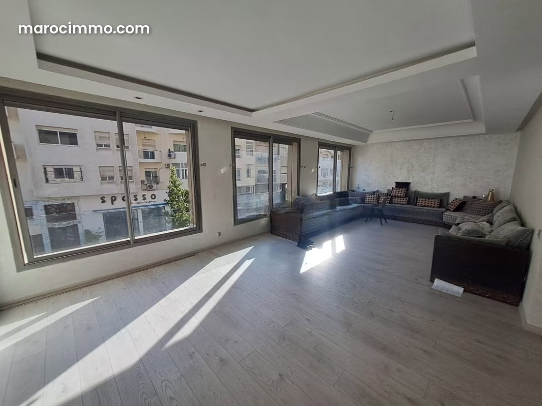 200 sqm Apartment for Rent in the Heart of Gauthier, Casablanca — Casablanca