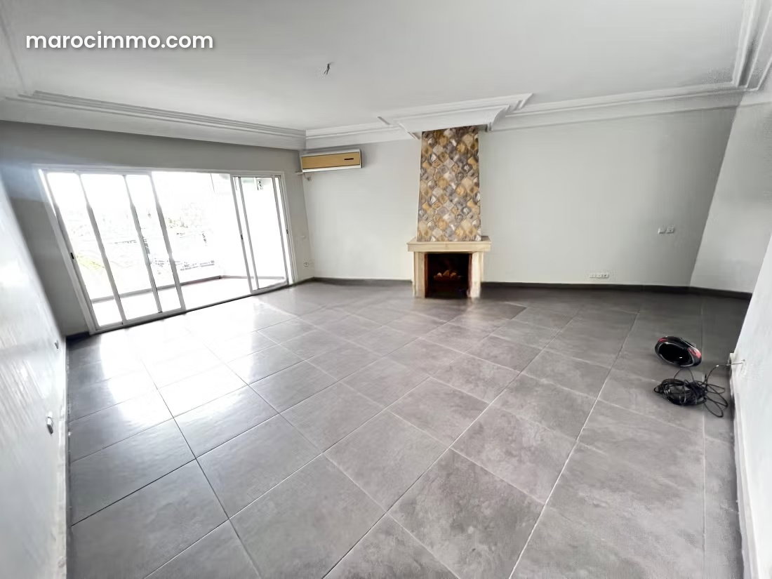 110 m² Apartment with Terrace in Casablanca’s Golden Triangle — Casablanca