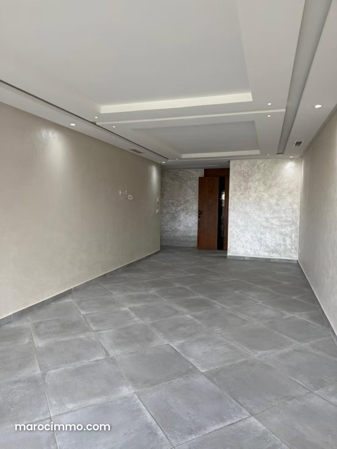 125 m² Apartment with 3 Bedrooms, Terrace and Garage in Tangier — Tangier