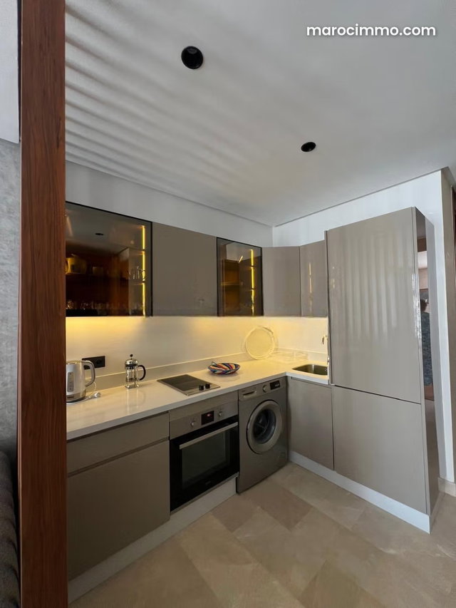 Exceptional furnished new studio in the heart of the Princesses — 3