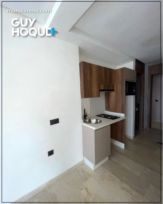 Studio neuf vide a louer Bourgogne — 2