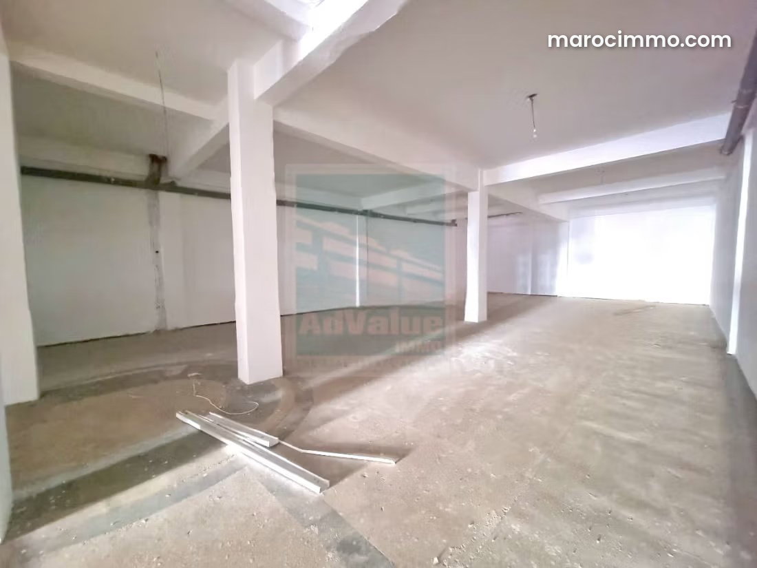 Local commercial 319 m² à vendre à Beauséjour Casablanca — Casablanca