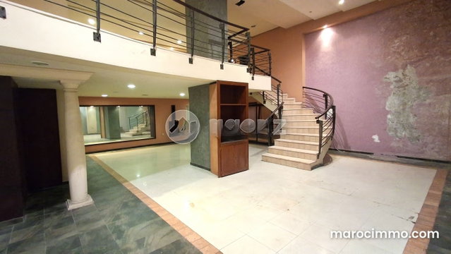Commerce à vendre 470 m² Beauséjour Casablanca — 3