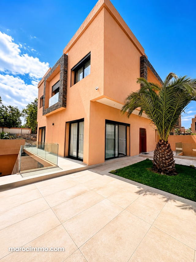 Opportunité 5 suites sous sol — Marrakech