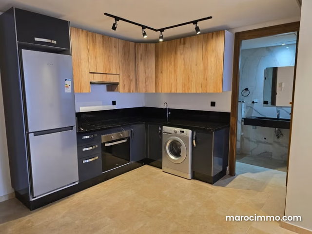 Appartement en location à Les Hôpitaux. 4 pièces confortables. Meublé — 3