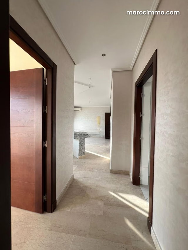 Vacant Property for Rent in Iberia — 4