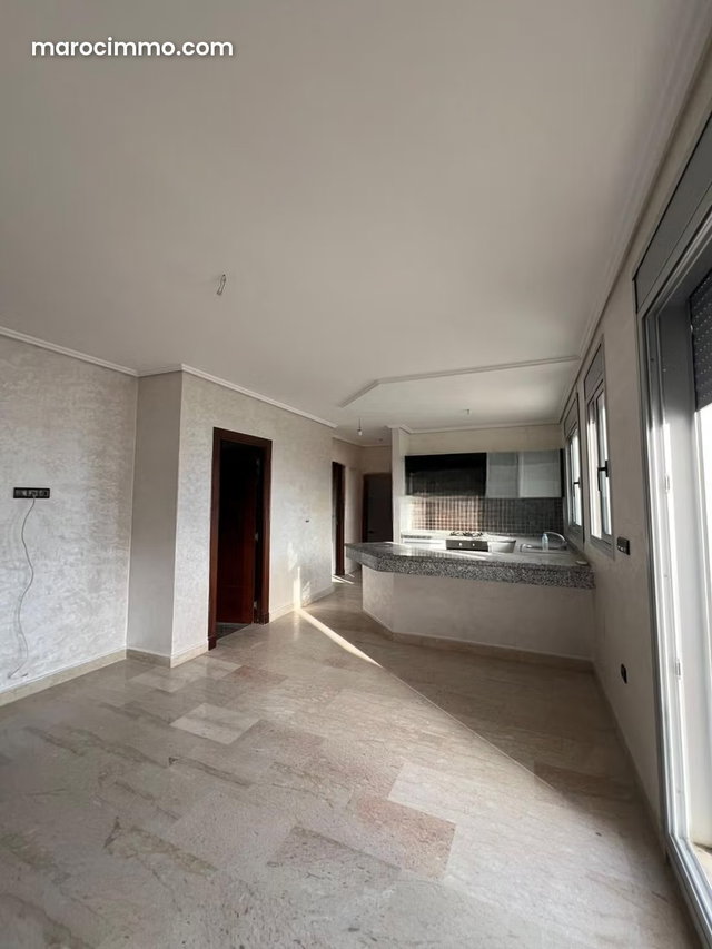 Vacant Property for Rent in Iberia — 2