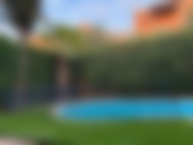 Villa à vendre à la Palmeraie, Marrakech, jardin et piscine — Marrakech