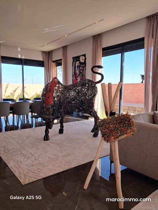 New 4-Bedroom Villa in Secure Residence — 5