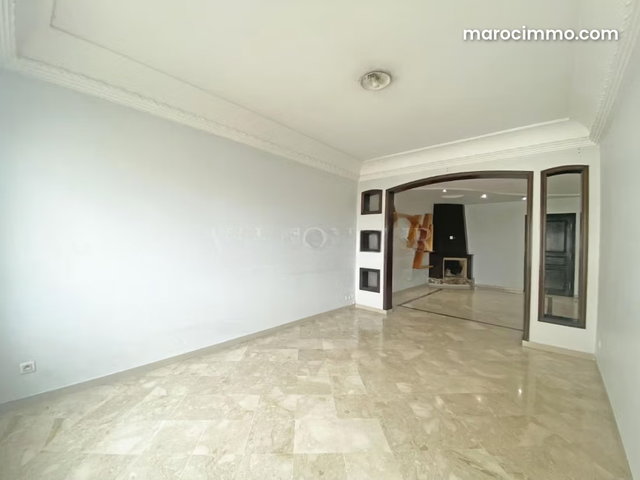 Appartement 87m2 à louer avec terrasse proche Lyautey, Casablanca — 2
