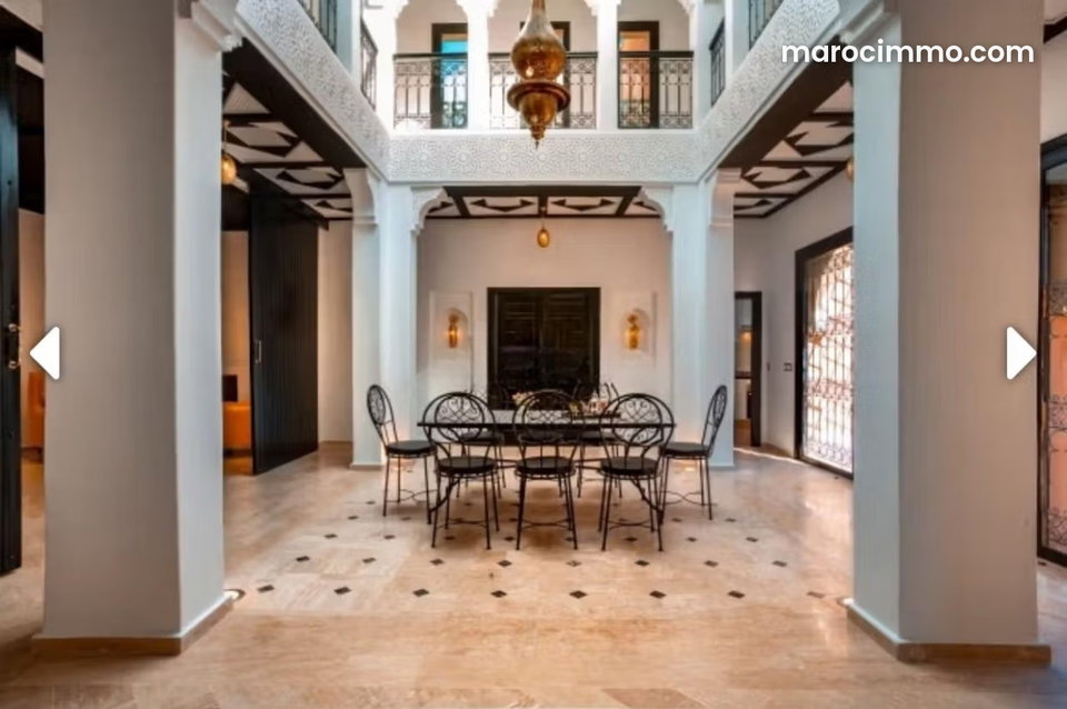 Très beau Riad dans une résidence sécurisée