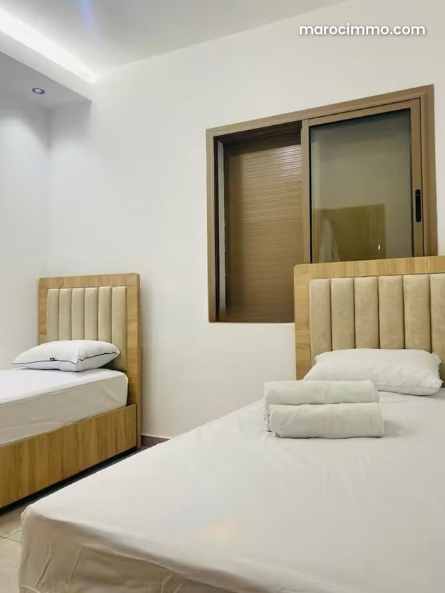 Bel appartement en location à Marjane. Surface de 90 m². Meublé — 3