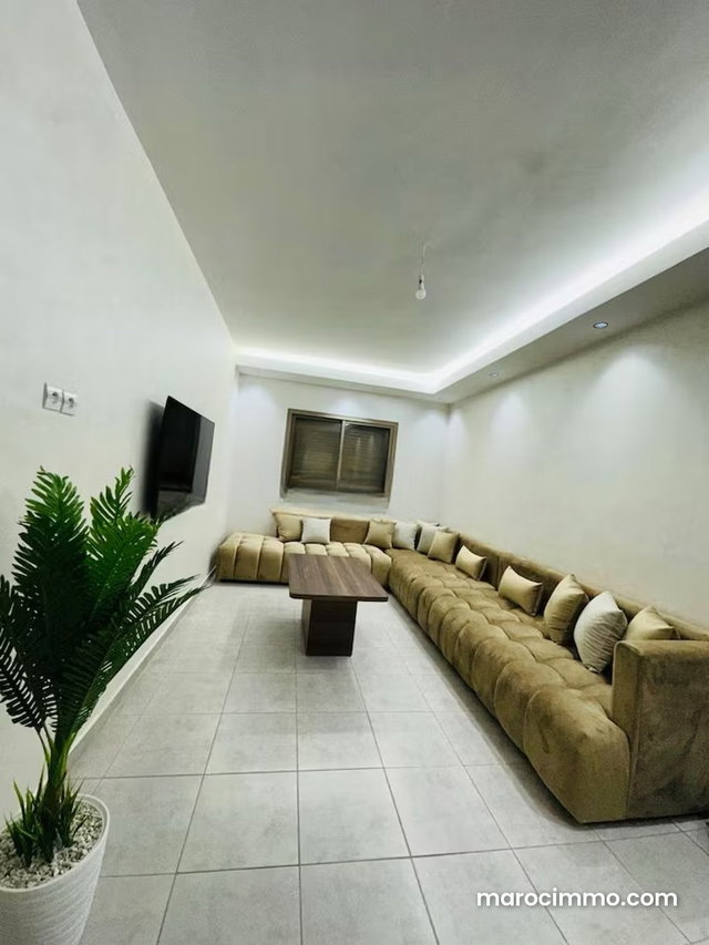 Bel appartement en location à Marjane. Surface de 90 m². Meublé — 2