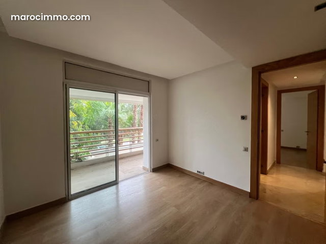 Villa à louer Front golf à Bouskoura CGI — 4