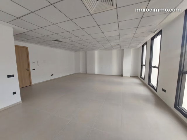 Plateau de bureau 58m bd abdelmoumen — 4
