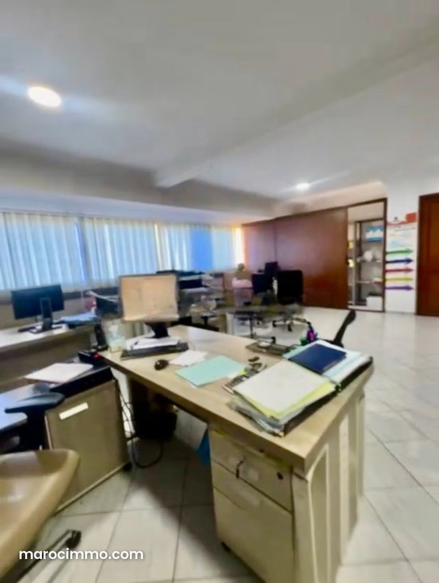 Appartement usage bureau à louer sur agdal avenue abtal — 2
