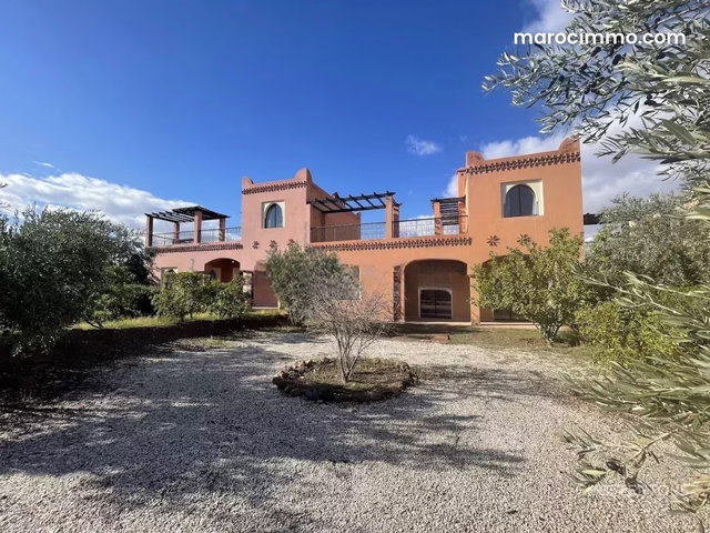 Villa for Sale in a Secure Residence near Amizmiz — 2