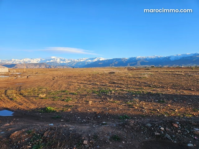 À VENDRE – Terrain titré d’1,7 hectare sur la route d’Amizmiz– Marrakech — 2