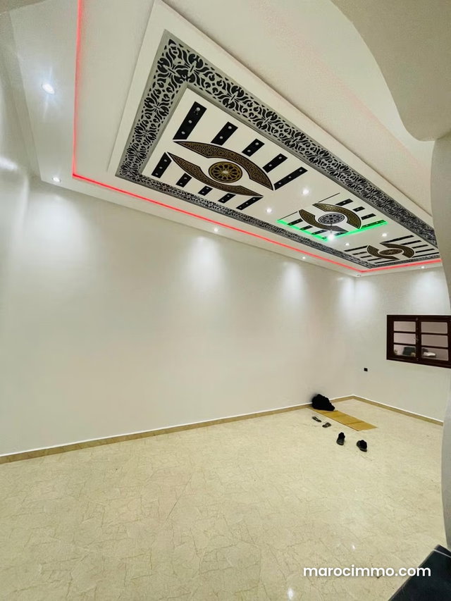 Maison à vendre 336 m² km 12 RT de Fès — 4
