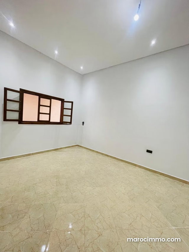 Maison à vendre 336 m² km 12 RT de Fès — 5